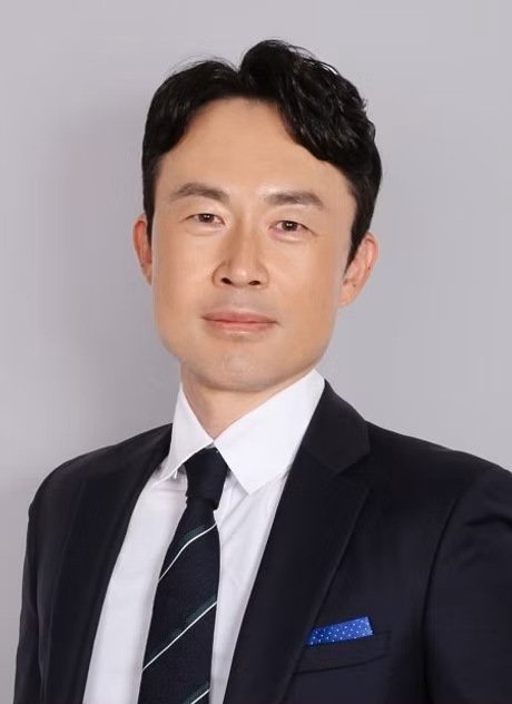 Jae-Gil Lee
